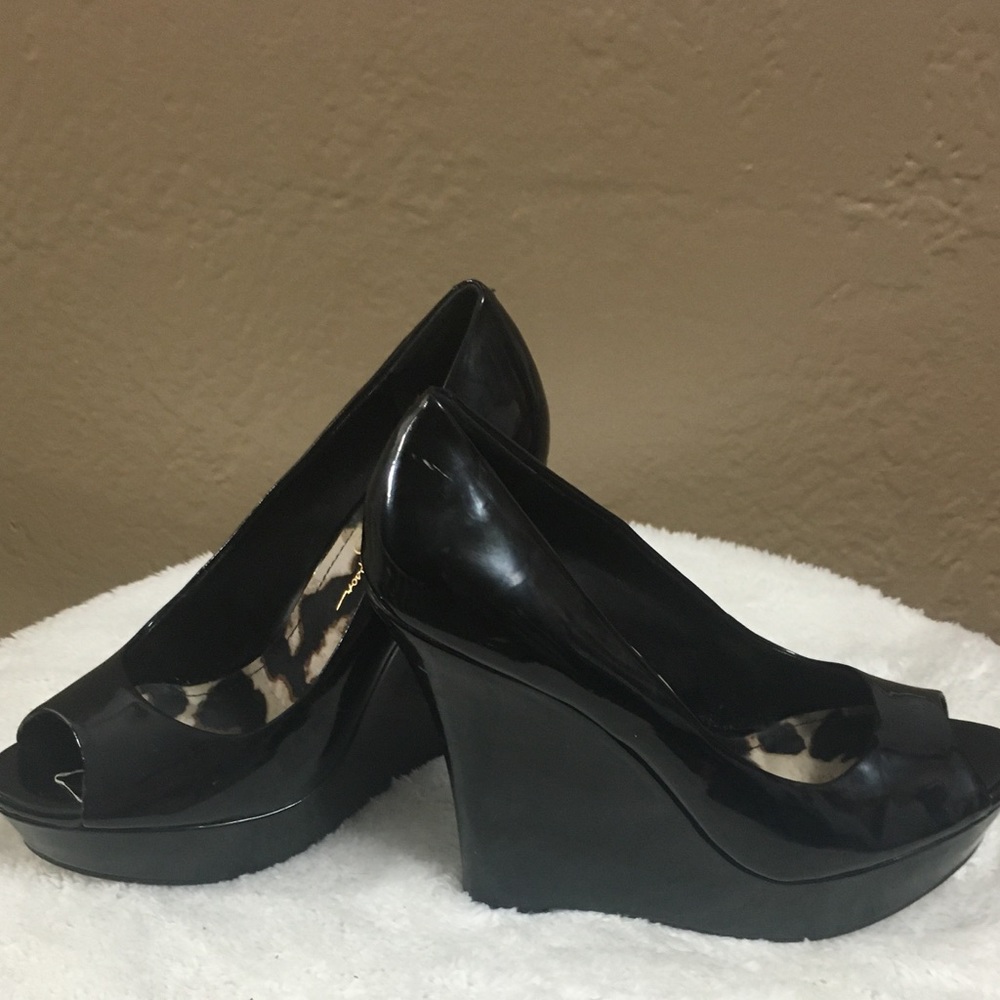 Jessica Simpson Wedges